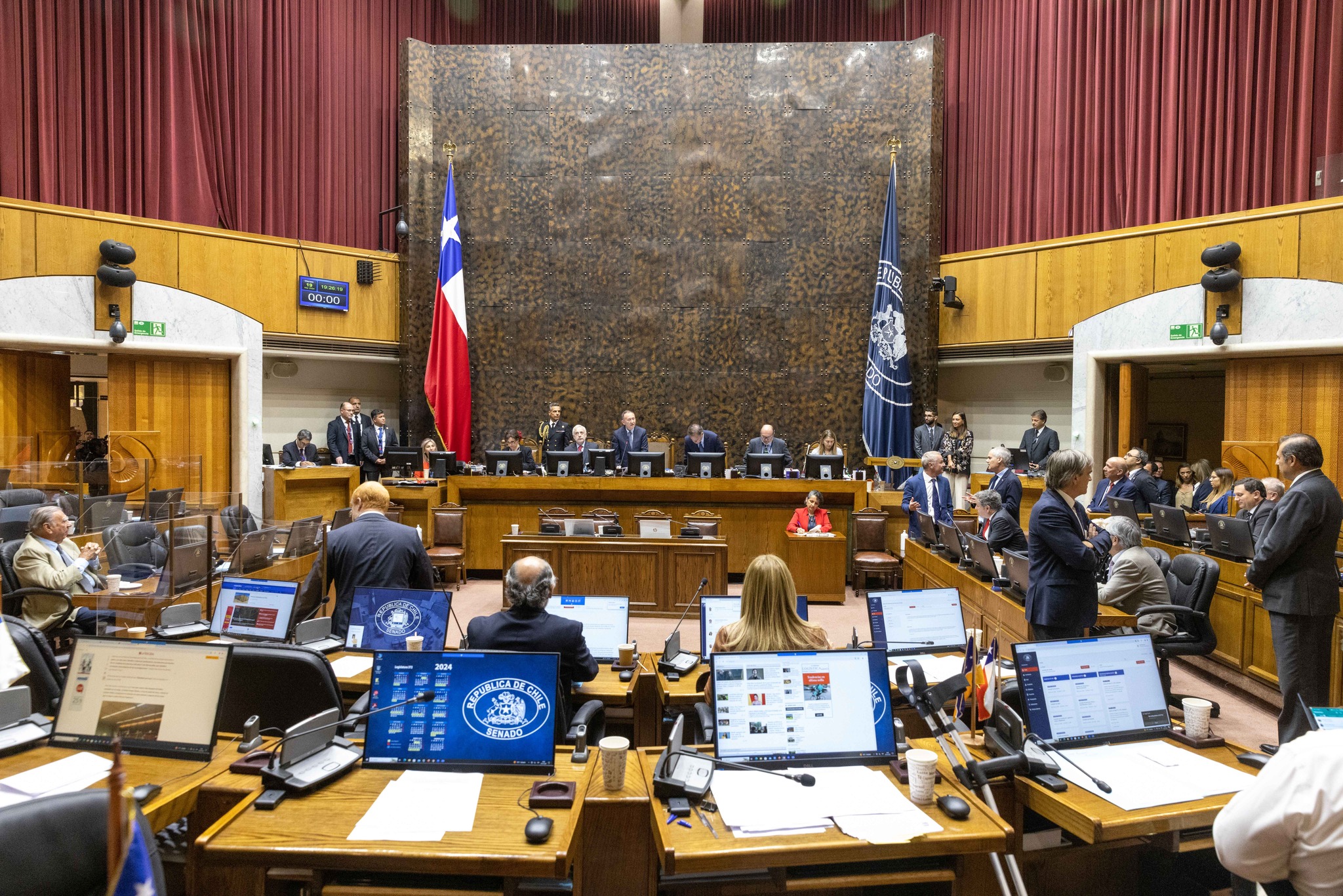 Parlamento aprueba nueva ley de presupuesto nacional
